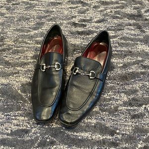 Pelle line shoes